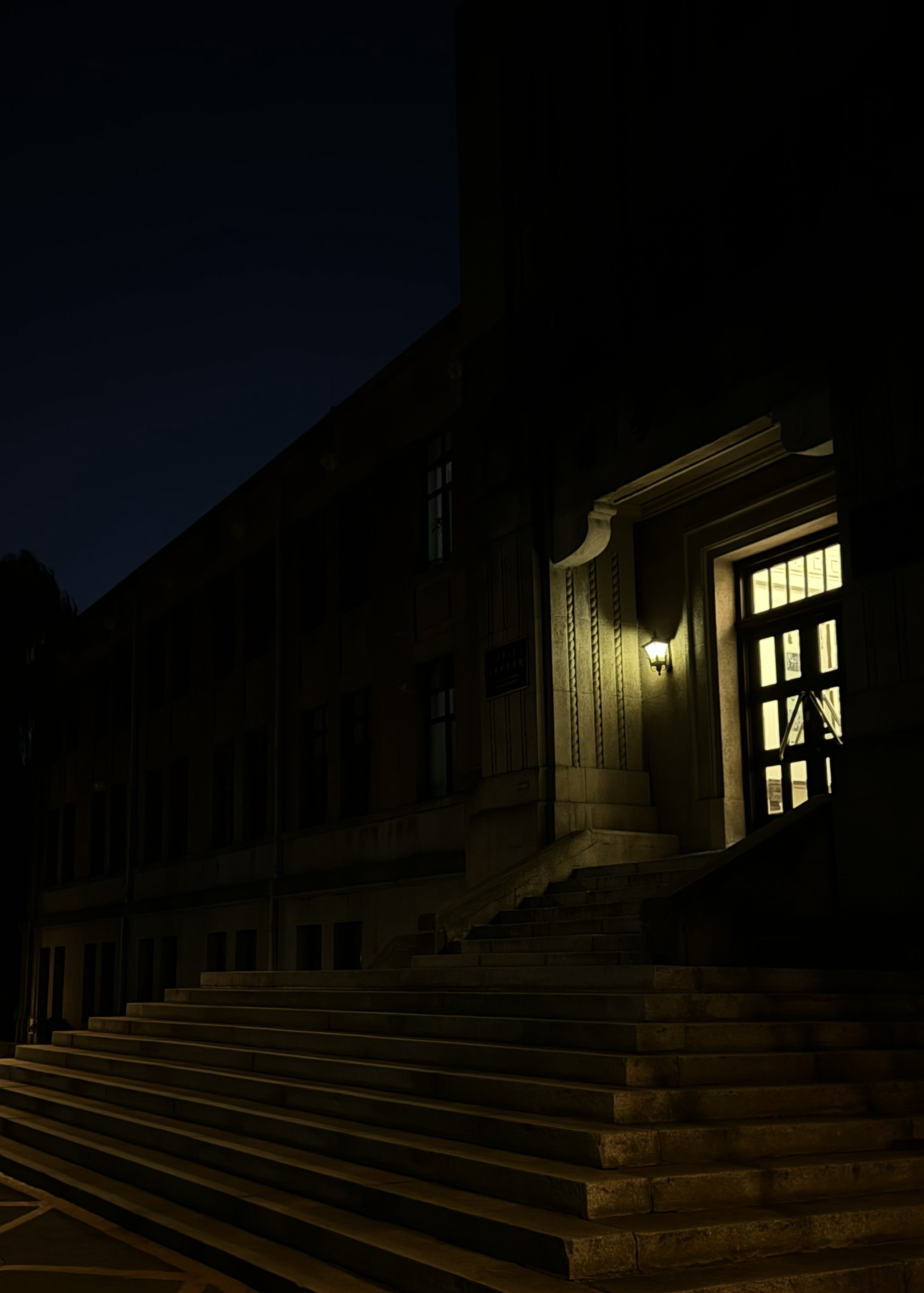 10.17 晚上 生物学馆